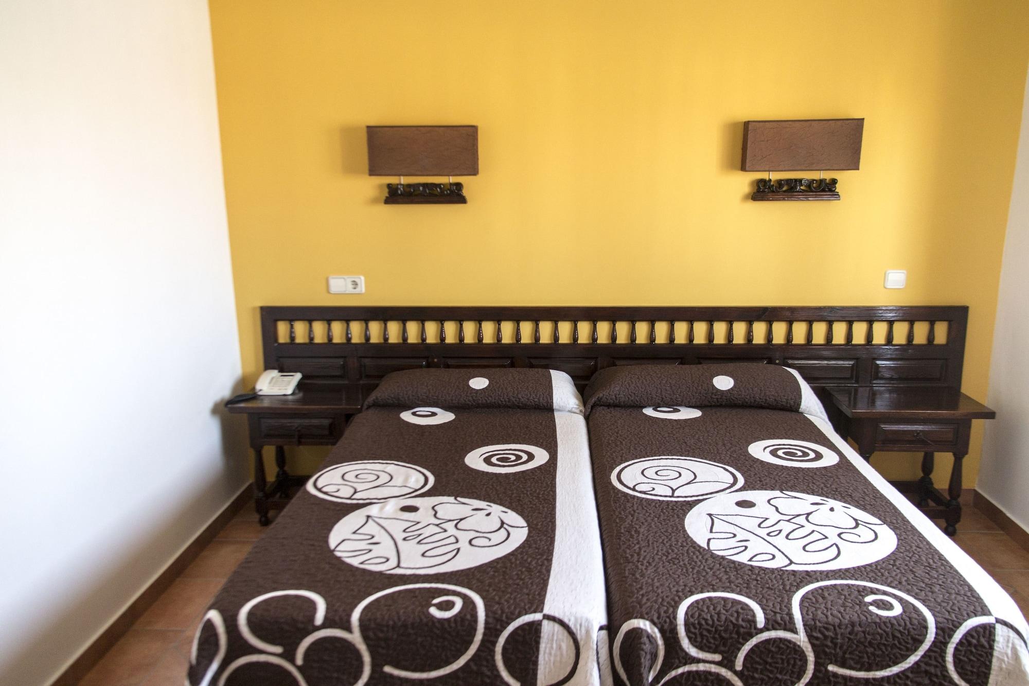 Hospedium Hotel Juan II تورو المظهر الخارجي الصورة