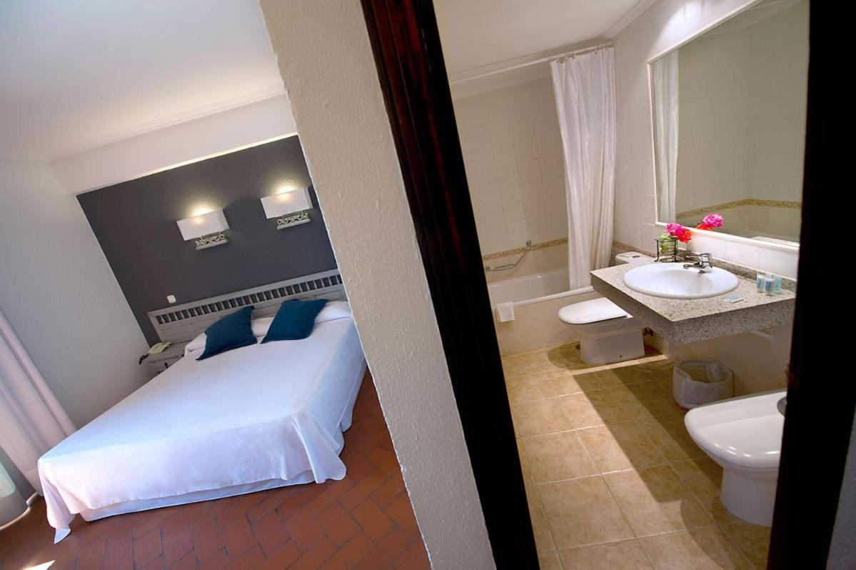 Hospedium Hotel Juan II تورو المظهر الخارجي الصورة